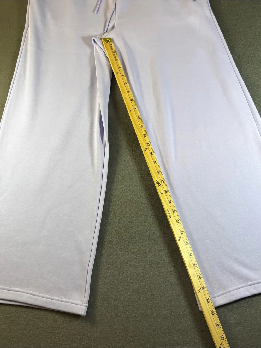 FABLETICS Cozy Fleece Wide Leg Sweatpant in Lilac- Size Small - Picture 10 of 13